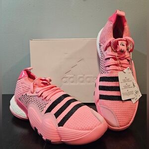 Trae Young 2 bliss pink men basketball shoe